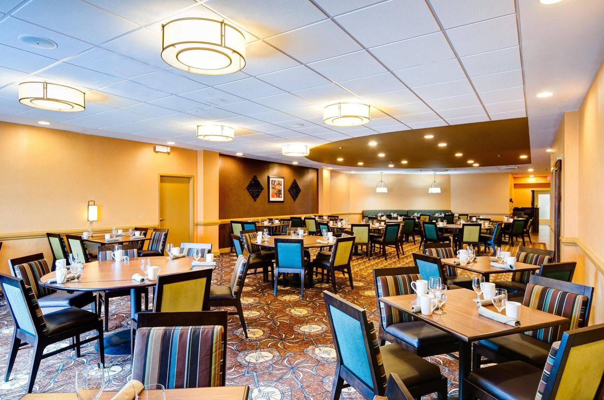 Hampton Inn & Suites Holly Springs Exteriör bild